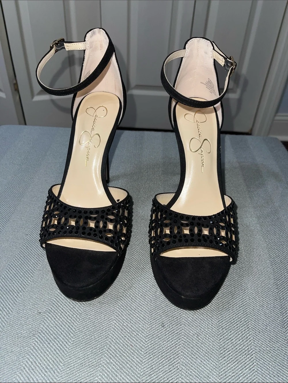 Jessica Simpson Soraia 2 black platform heels sandals